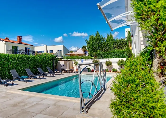 Villa Nata In - Haus Fuer 8 Personen Pula
