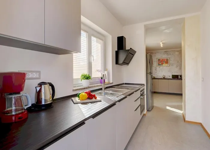 Villa Nata In - Haus Fuer 8 Personen Pula