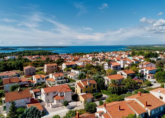 Nata In - Haus Fuer 8 Personen *