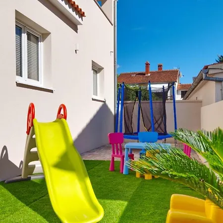 Villa Nata In - Haus Fuer 8 Personen