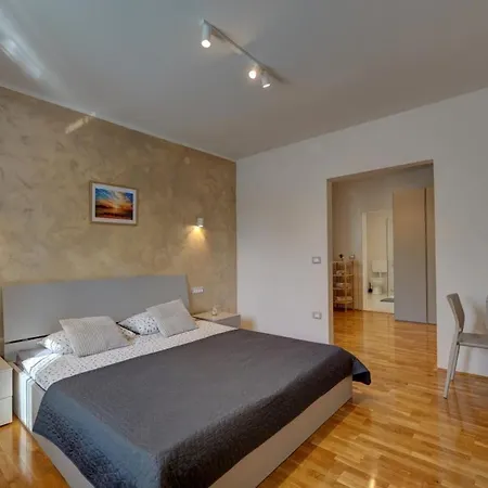 Nata In - Haus Fuer 8 Personen Villa