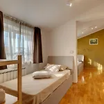Villa Nata In - Haus Fuer 8 Personen Pula